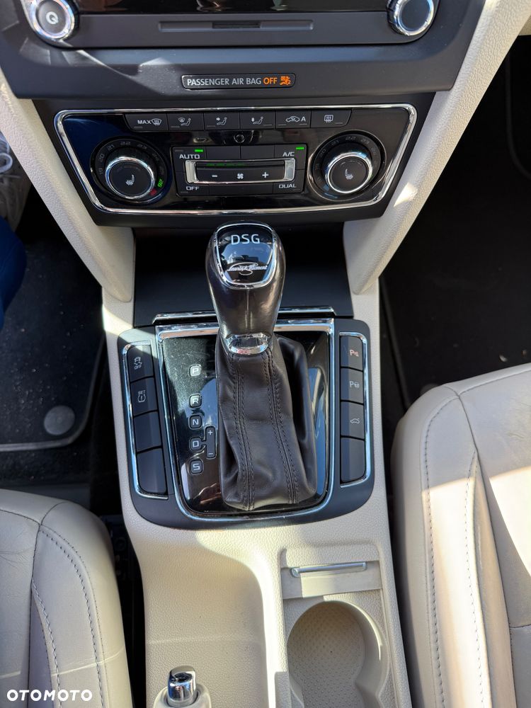 Skoda Superb 2.0 TSI L&K DSG - 16