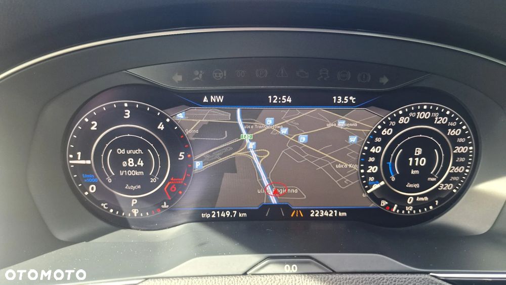 Volkswagen Passat - 13