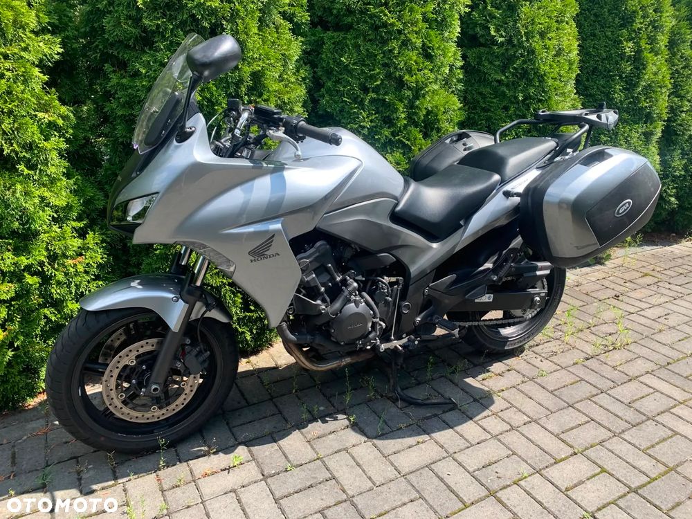 Honda CBF - 15