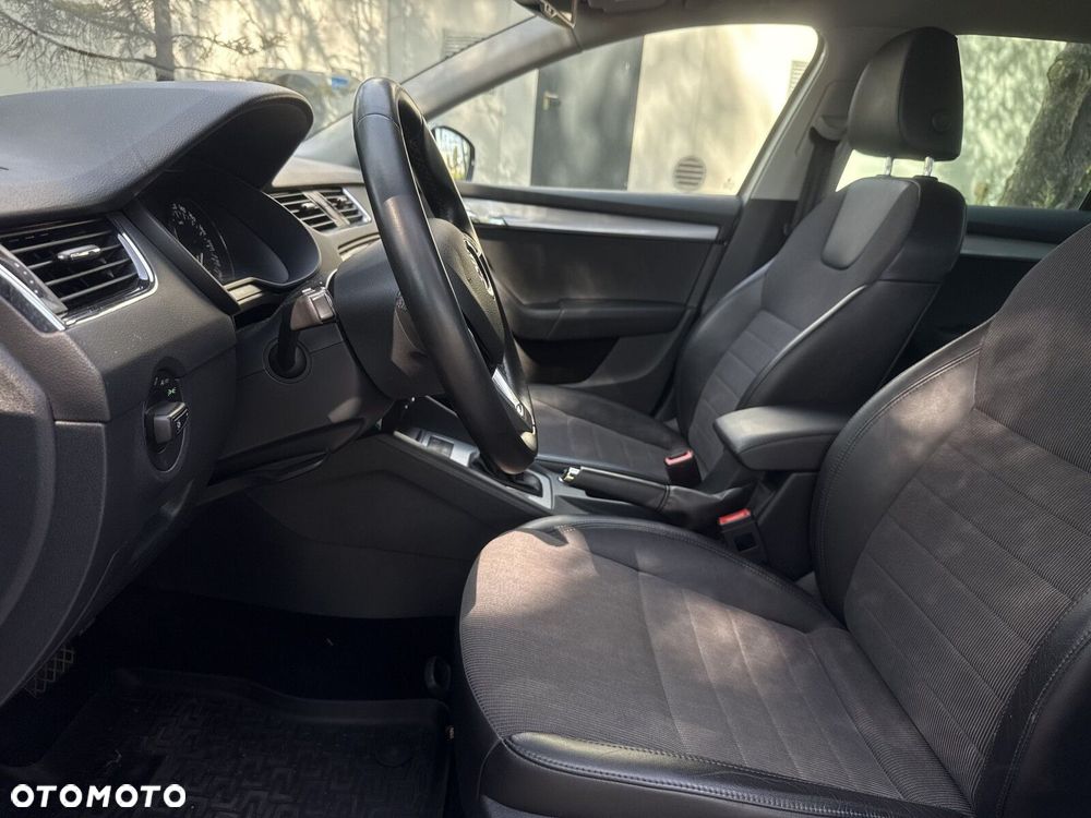 Skoda Octavia 2.0 TDI 4x4 Style DSG - 11