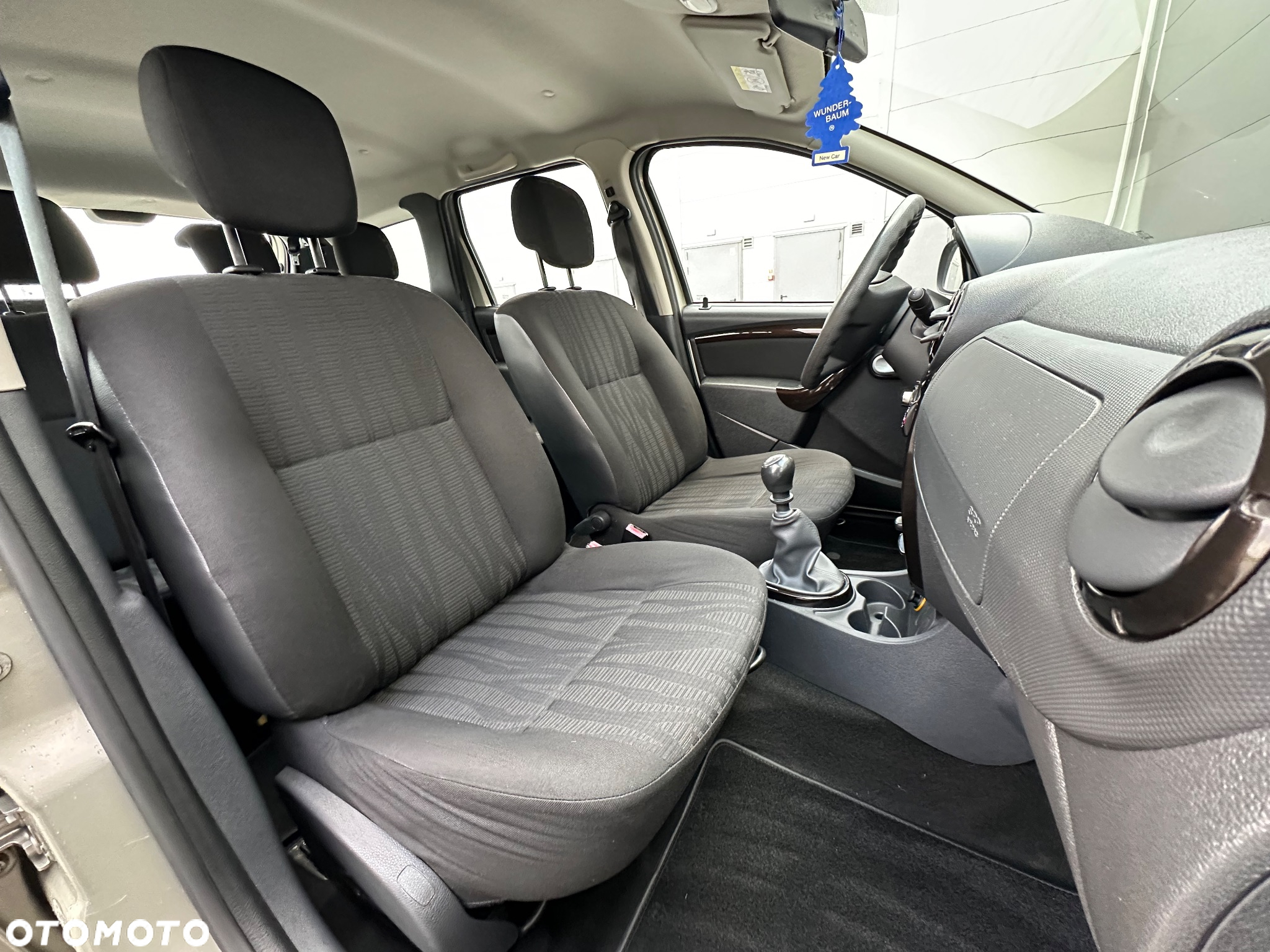 Dacia Duster 1.5 dCi Laureate - 28