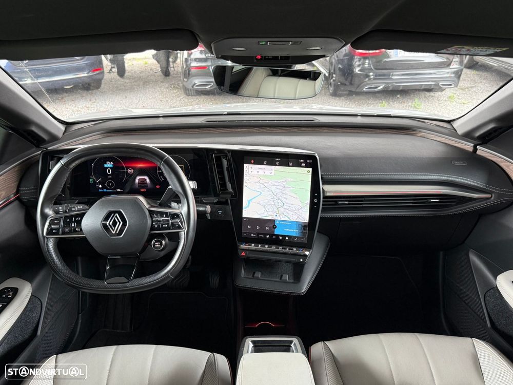 Renault Mégane E-Tech EV60 220hp optimum charge Iconic - 46