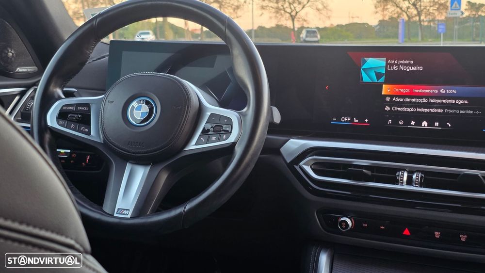 BMW i4 eDrive40 Pack Desportivo M - 14