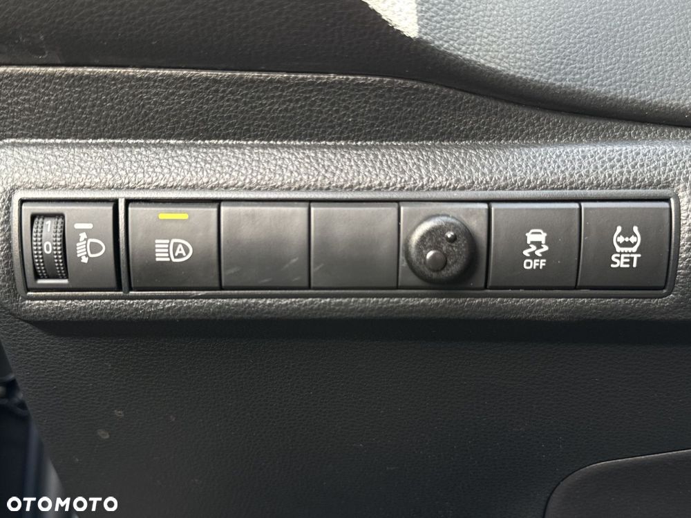 Toyota Corolla 1.8 Hybrid Comfort - 19