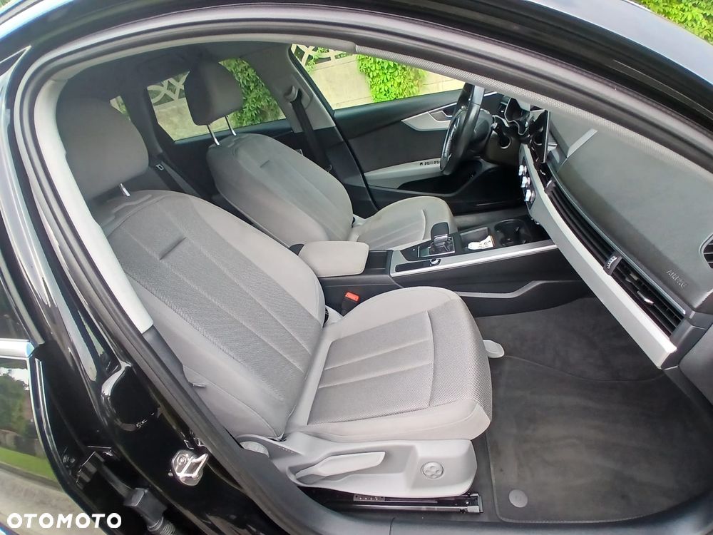 Audi A4 Avant 30 TDI mHEV Advanced S tronic - 14