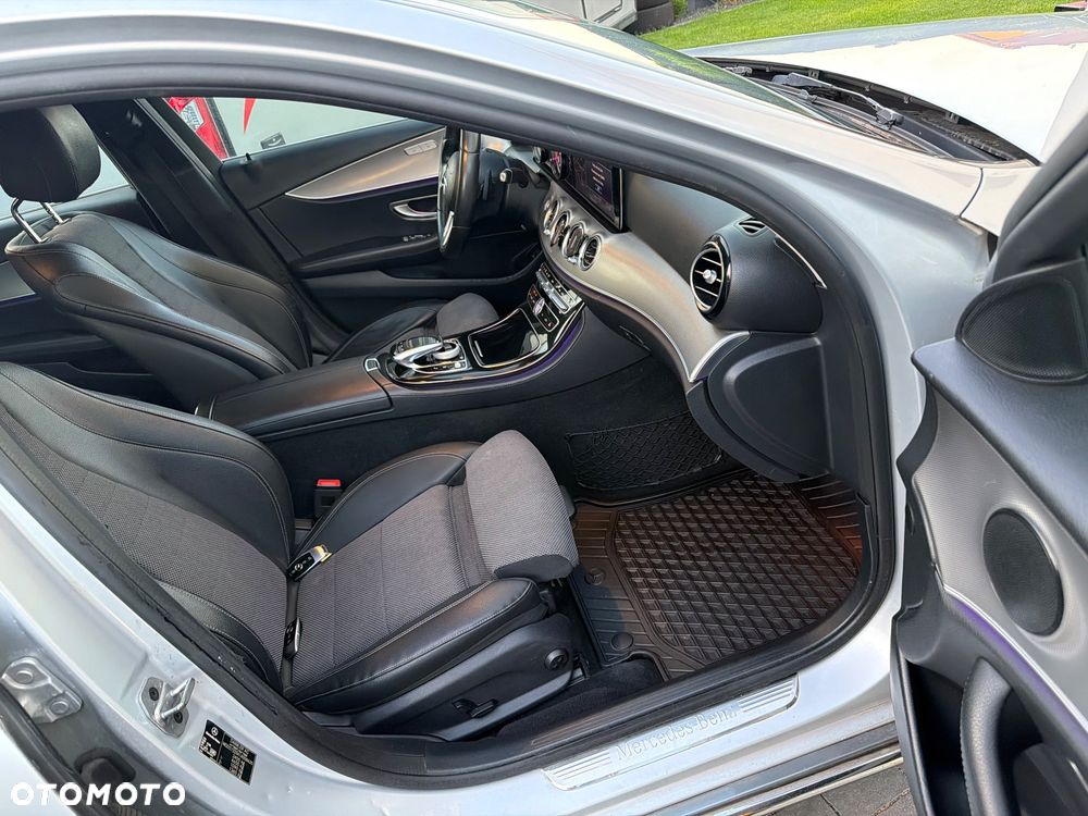 Mercedes-Benz Klasa E 220 d 9G-TRONIC Avantgarde - 30