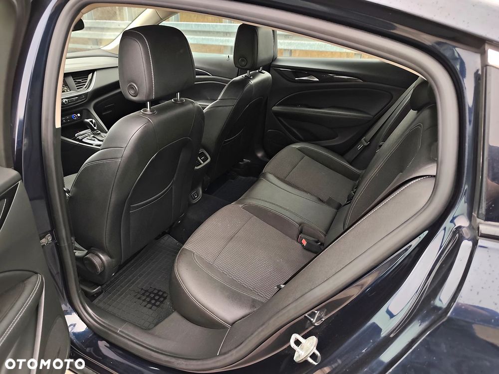 Opel Insignia 1.5 T GPF Innovation S&S - 24