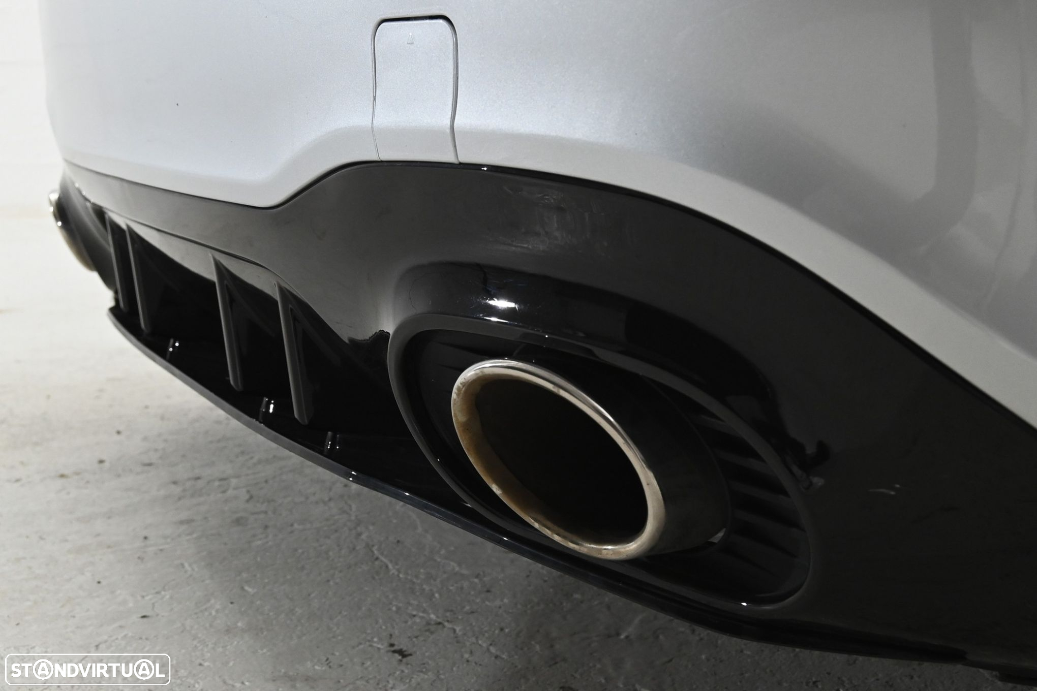 Mercedes-Benz A 35 AMG 4Matic - 11