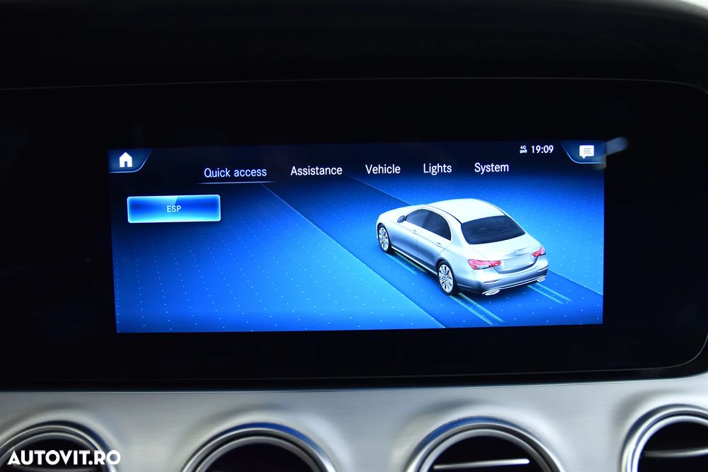 Mercedes-Benz E 200 Aut. - 20