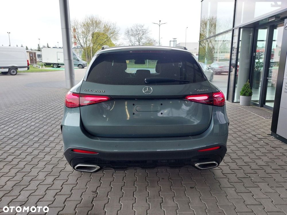 Mercedes-Benz GLC - 7
