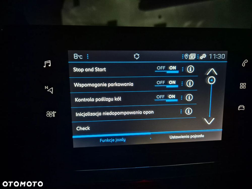 Peugeot 2008 BlueHDi 110 Active Pack - 34