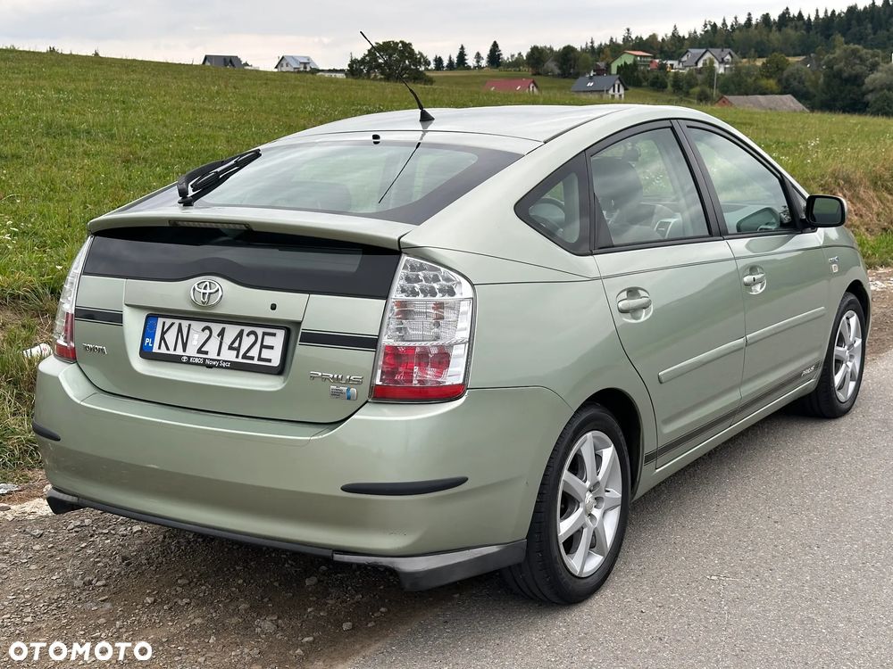 Toyota Prius 1.5 VVT-i Sol - 7