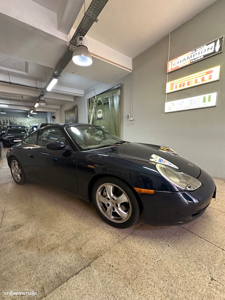 Porsche 911 (996) - 8