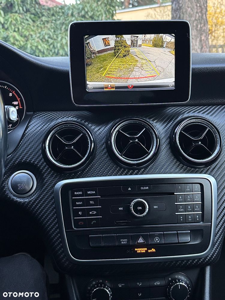 Mercedes-Benz GLA 200 d 7G-DCT - 7
