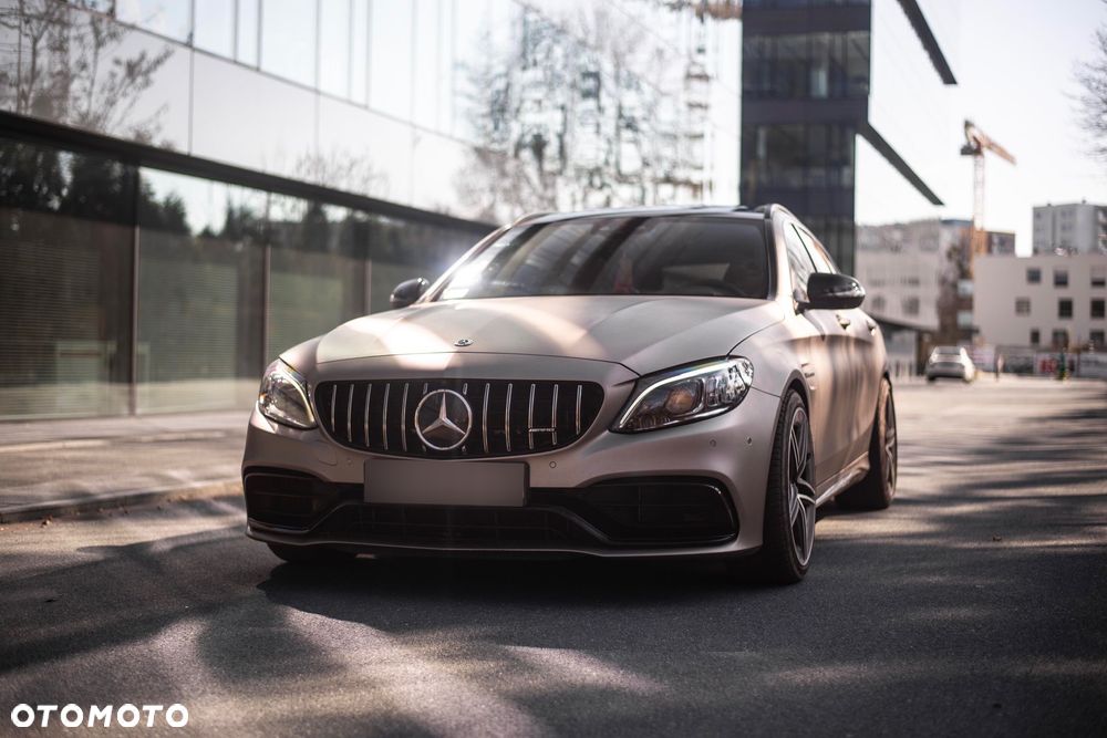 Mercedes-Benz Klasa C 63 S AMG 9G - 2