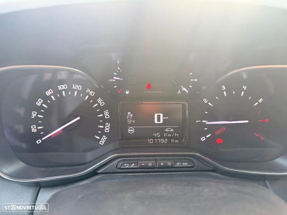 Citroën C3 Aircross 1.2 PureTech Shine - 8