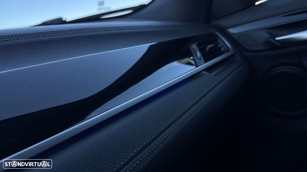 BMW X2 18 d sDrive Auto Pack M - 16