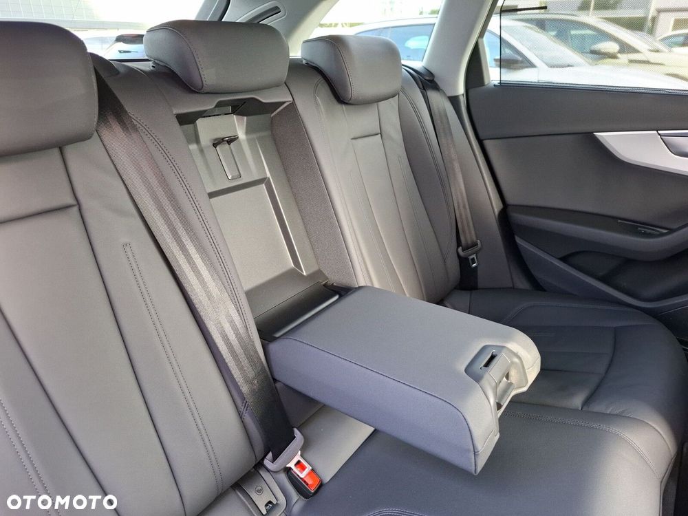 Audi A4 Allroad - 15