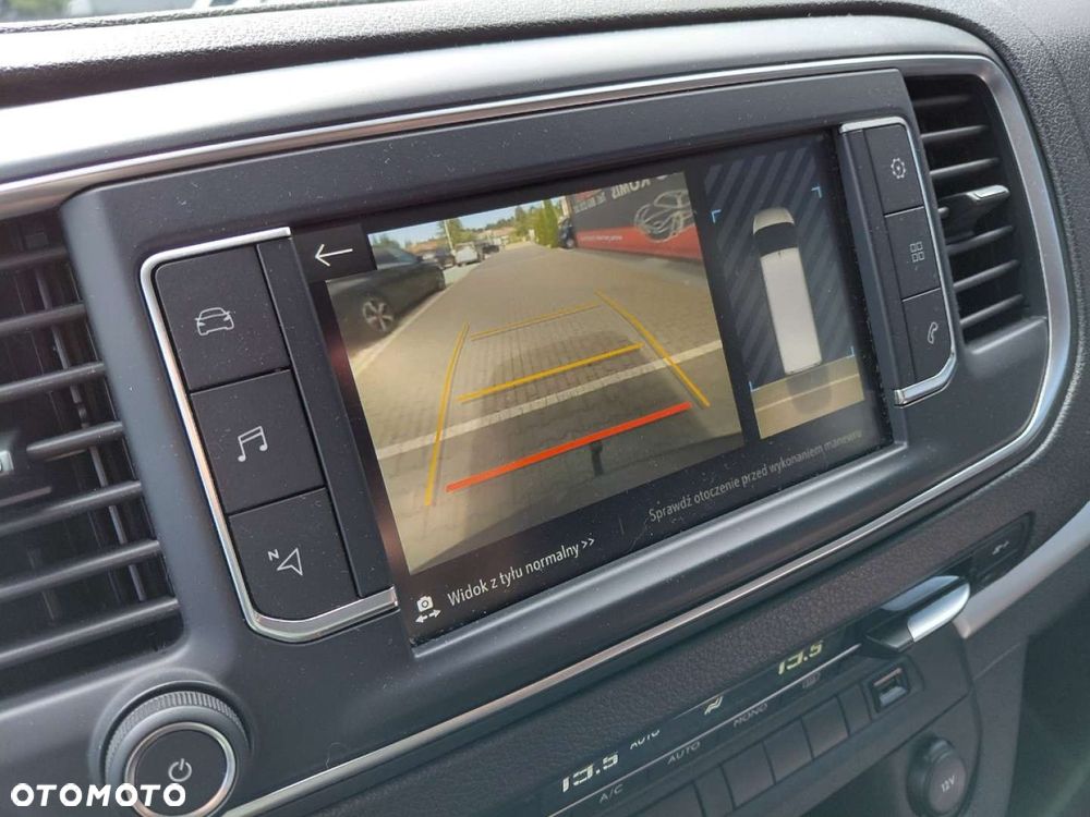 Opel Vivaro - 11