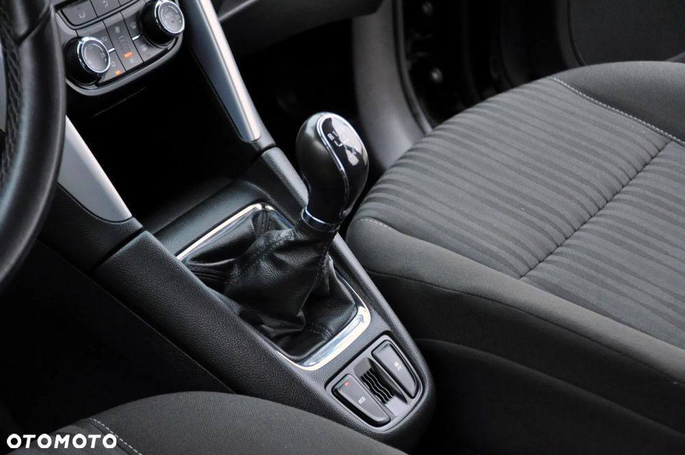 Opel Zafira Tourer 1.4 Turbo Edition - 35