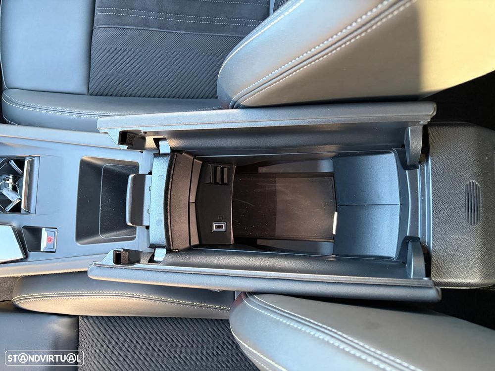 Peugeot 308 1.2 PureTech GT EAT8 - 45