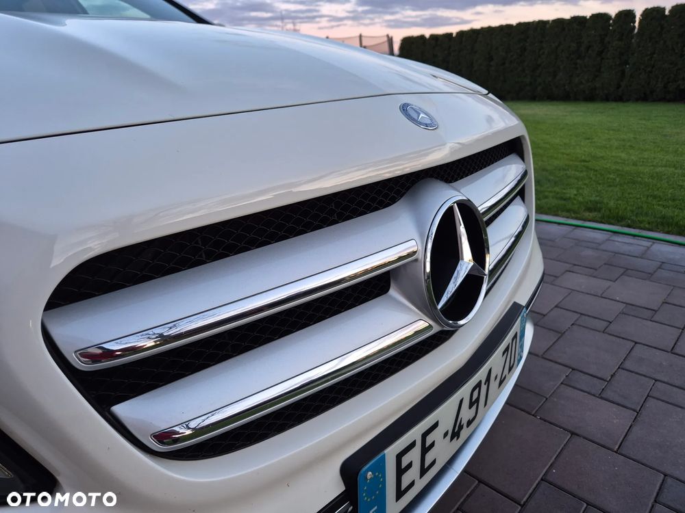 Mercedes-Benz GLA 180 (CDI) d 7G-DCT AMG Line - 7