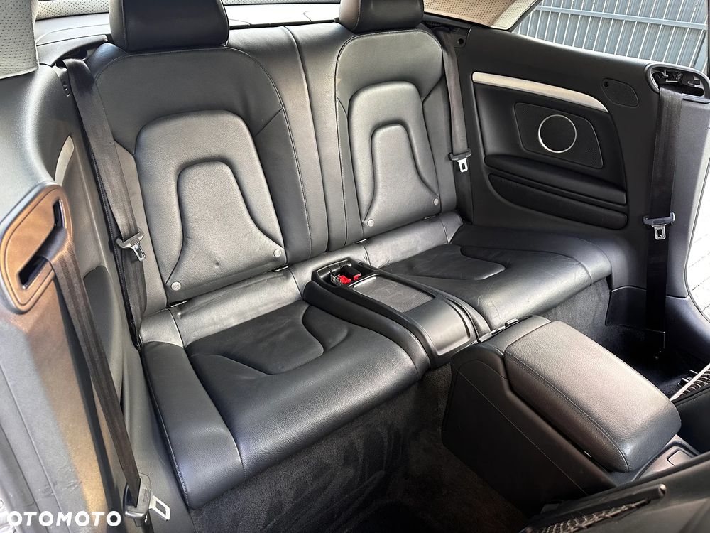 Audi A5 Cabrio - 10