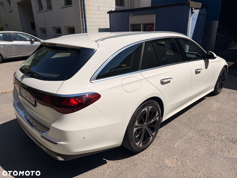 Mercedes-Benz Klasa E 300 de PHEV Avantgarde 9G-Tronic - 5