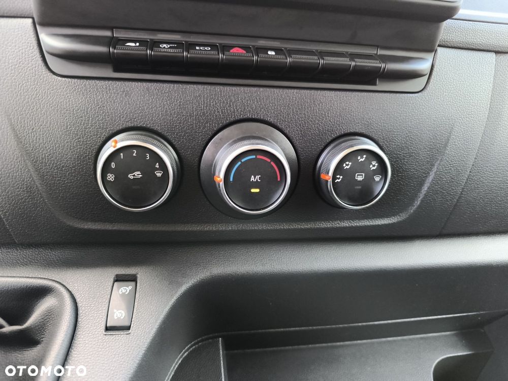 Renault master - 24