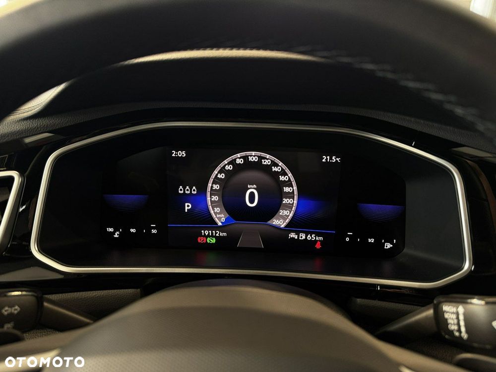 Volkswagen T-Roc - 24