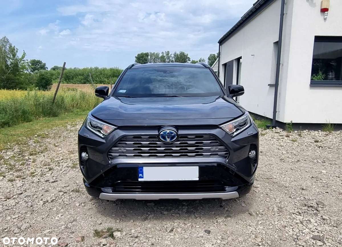 Toyota RAV4 - 10