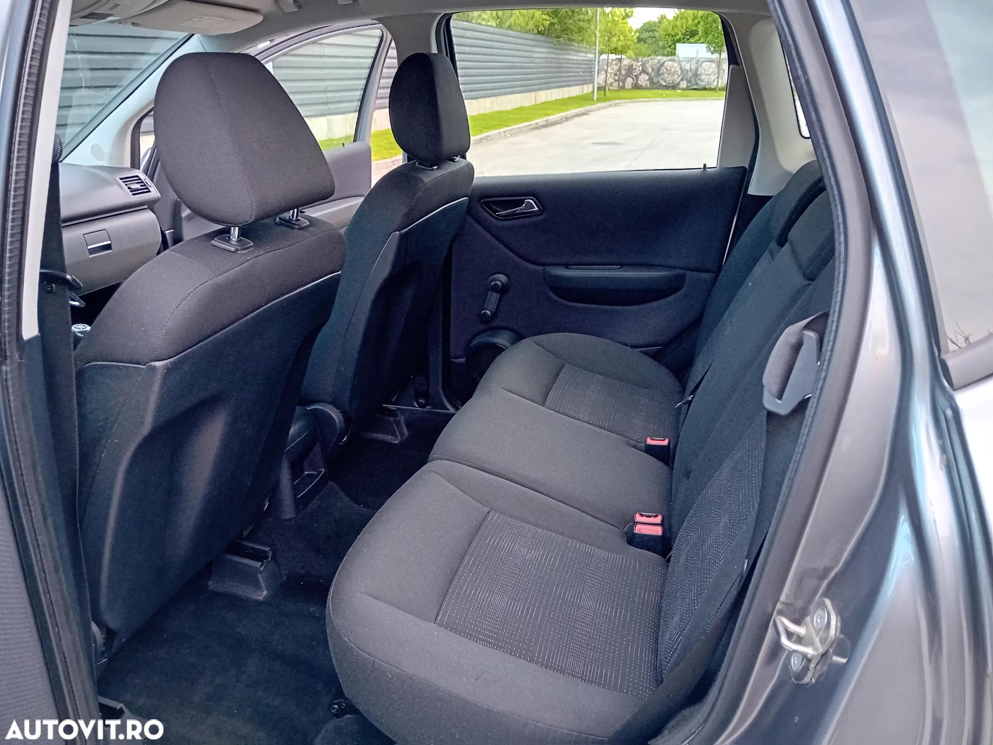 Mercedes-Benz A 160 BlueEFFICIENCY Elegance - 9