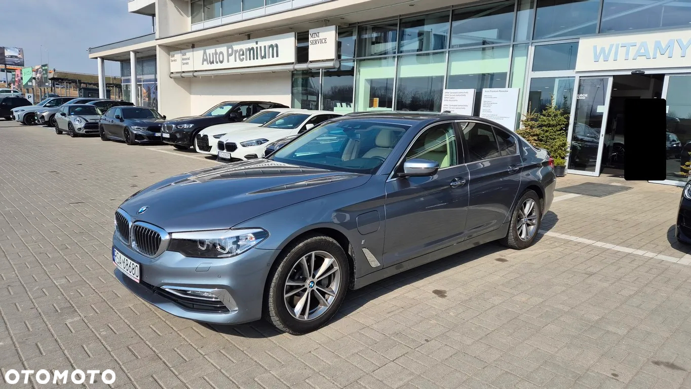 BMW Seria 5 530e iPerformance Luxury Line - 36