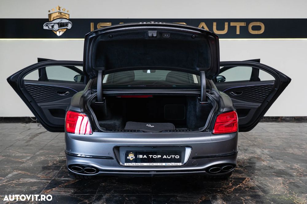 Bentley Flying Spur Mulliner - 3