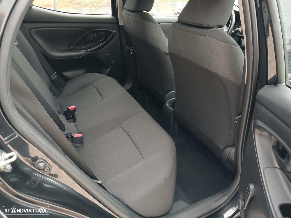 Toyota Yaris - 11