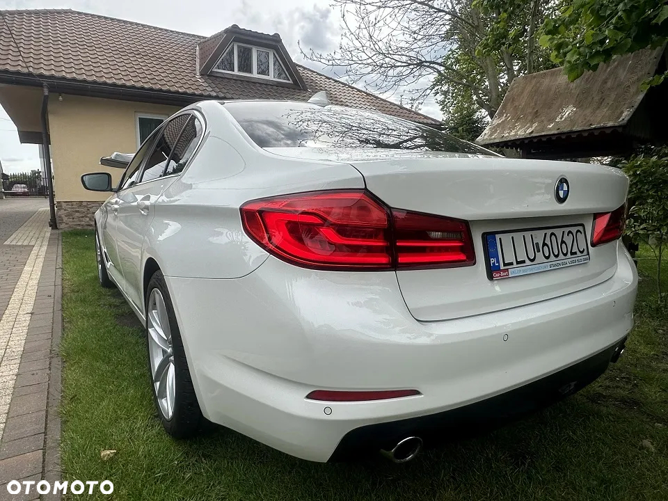 BMW Seria 5 520d Sport - 14