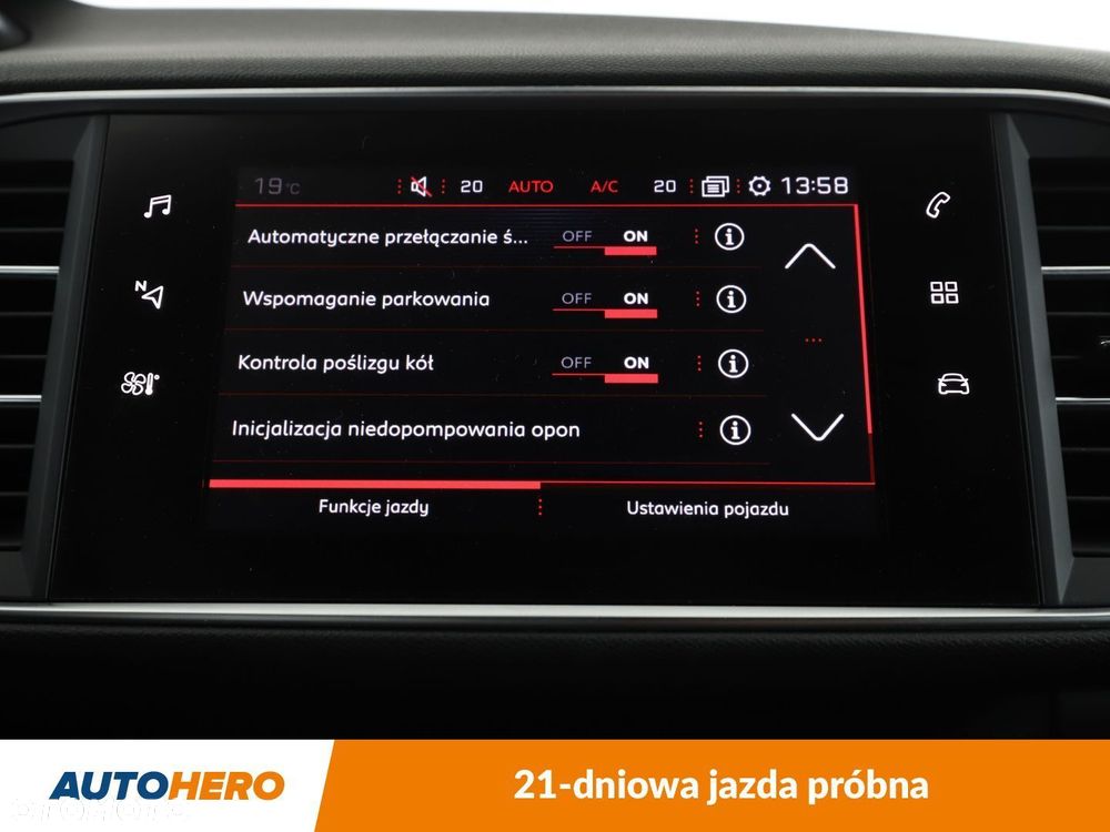 Peugeot 308 1.2 PureTech Allure S&S EAT8 - 25