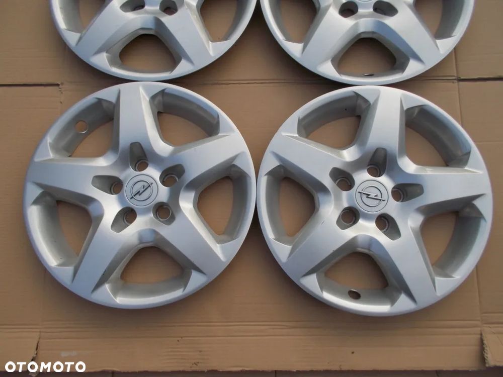 4x Kołpaki 16 Strukturalne Opel Astra H III Zafira B Vectra C Meriva A B 5x110 - 4