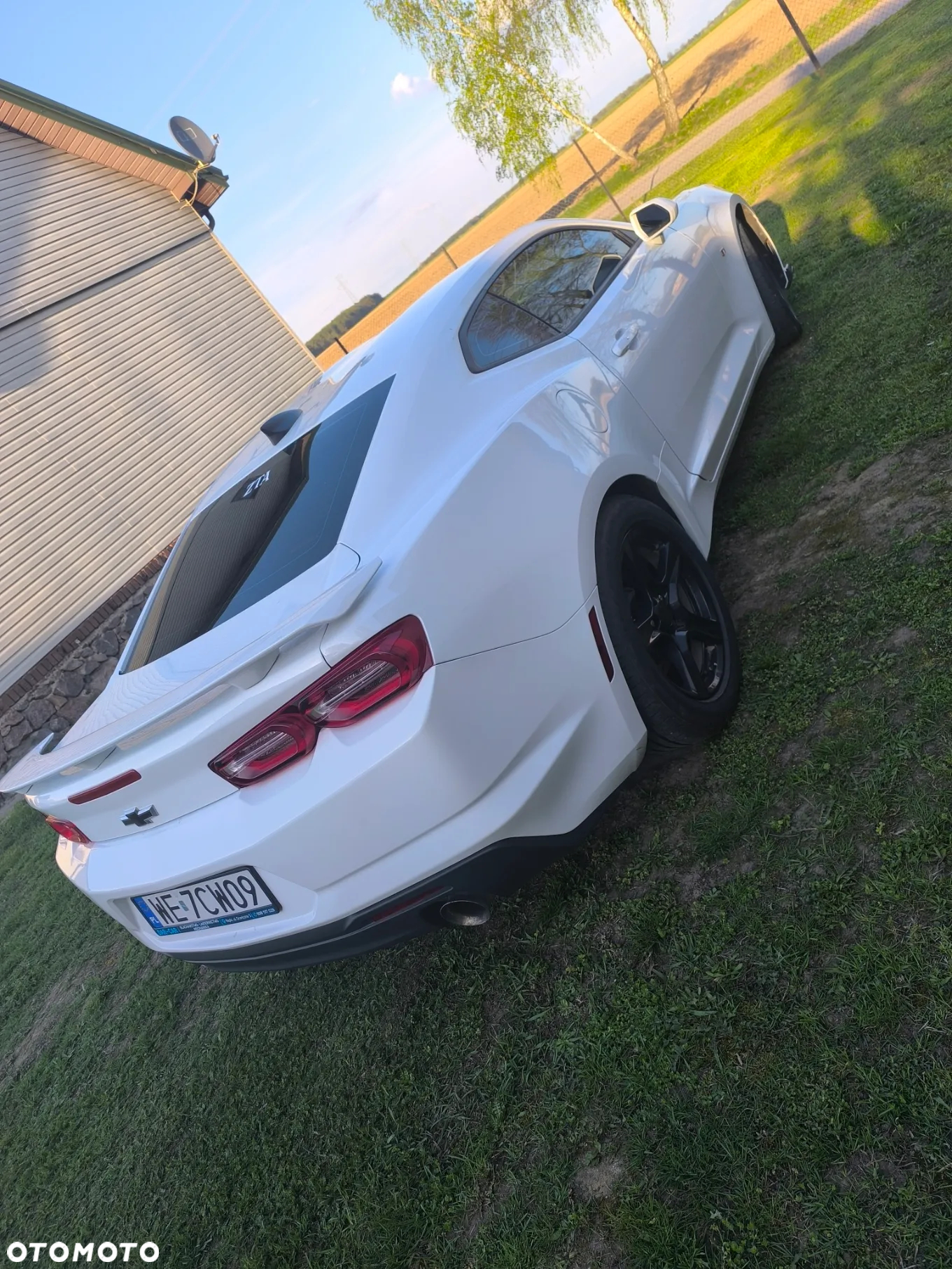 Chevrolet Camaro - 4