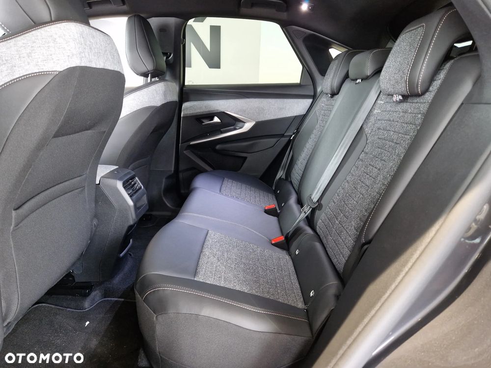 Peugeot 3008 1.2 PureTech mHEV Allure e-DCS6 - 13