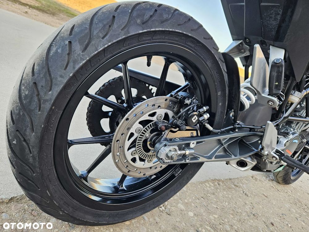 KTM Duke - 11