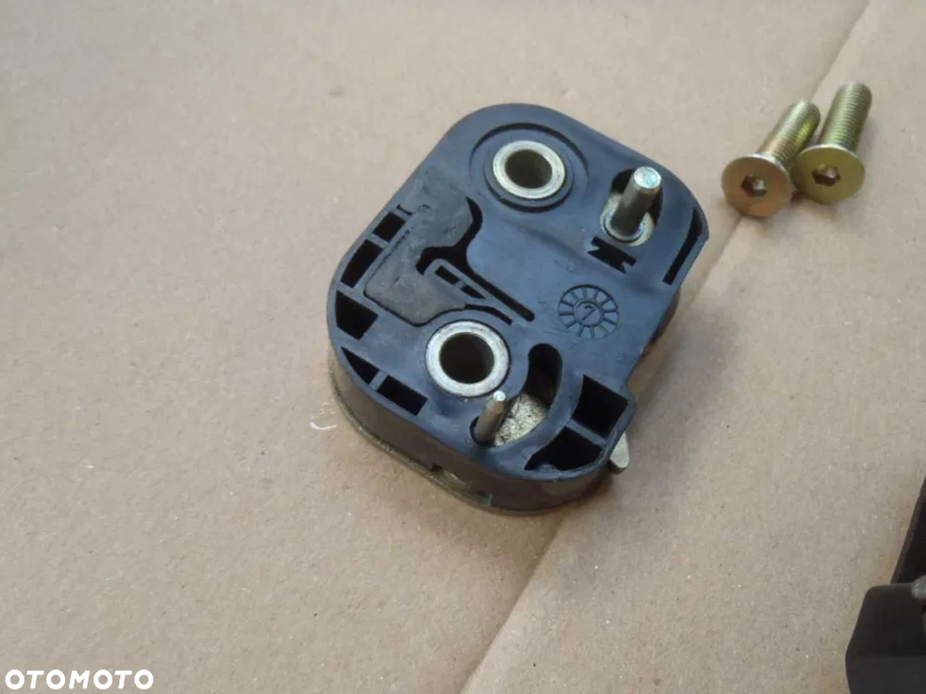 Zamek Drzwi Prawy Microcar MC1 MC2 Due grecav eke  First Rygiel nowy - 5