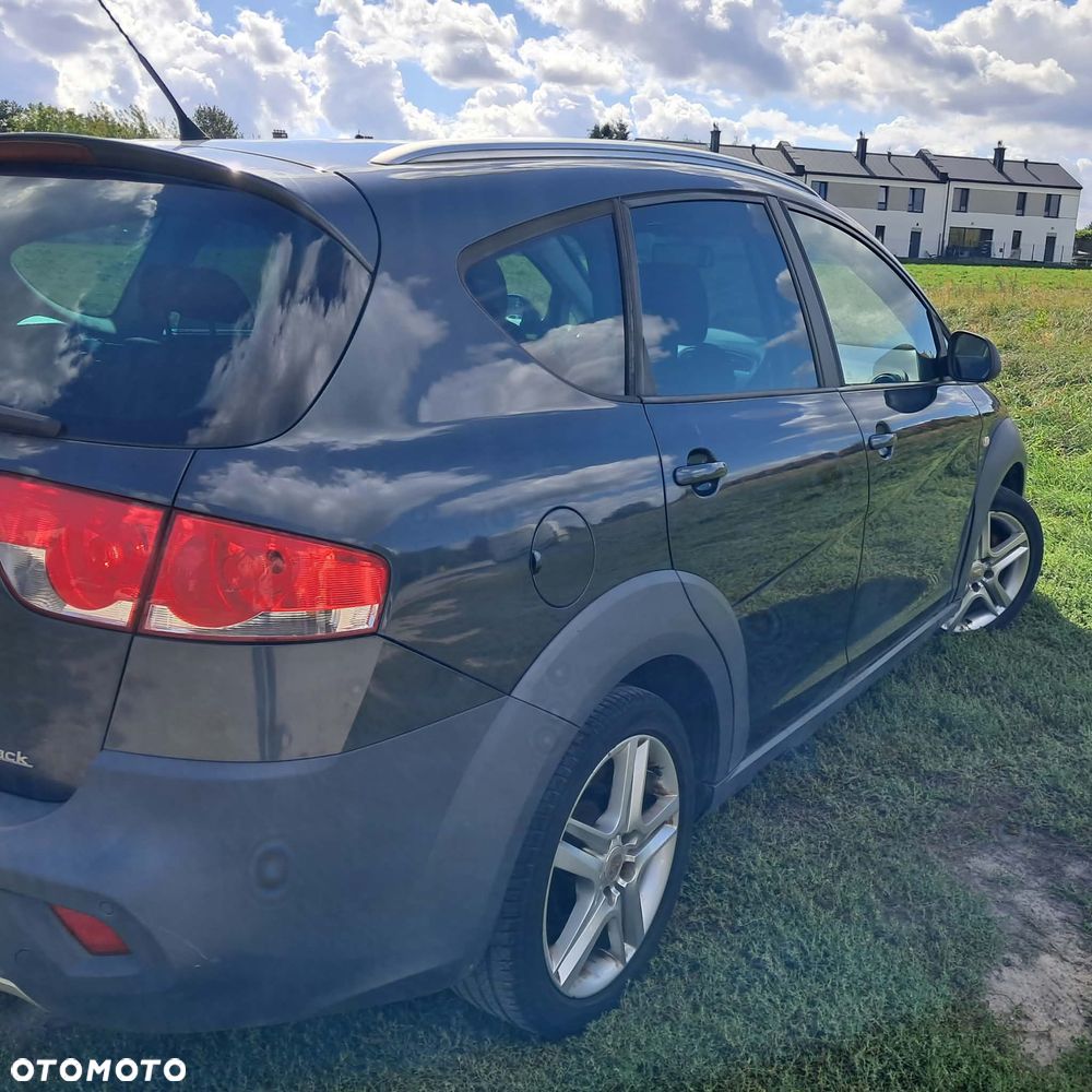 Seat Altea 2011 photo 4