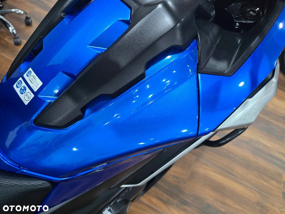 Honda NC - 25