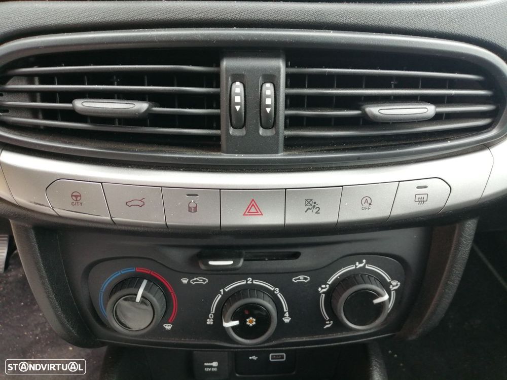 Fiat Tipo 1.3 M-Jet Lounge - 15