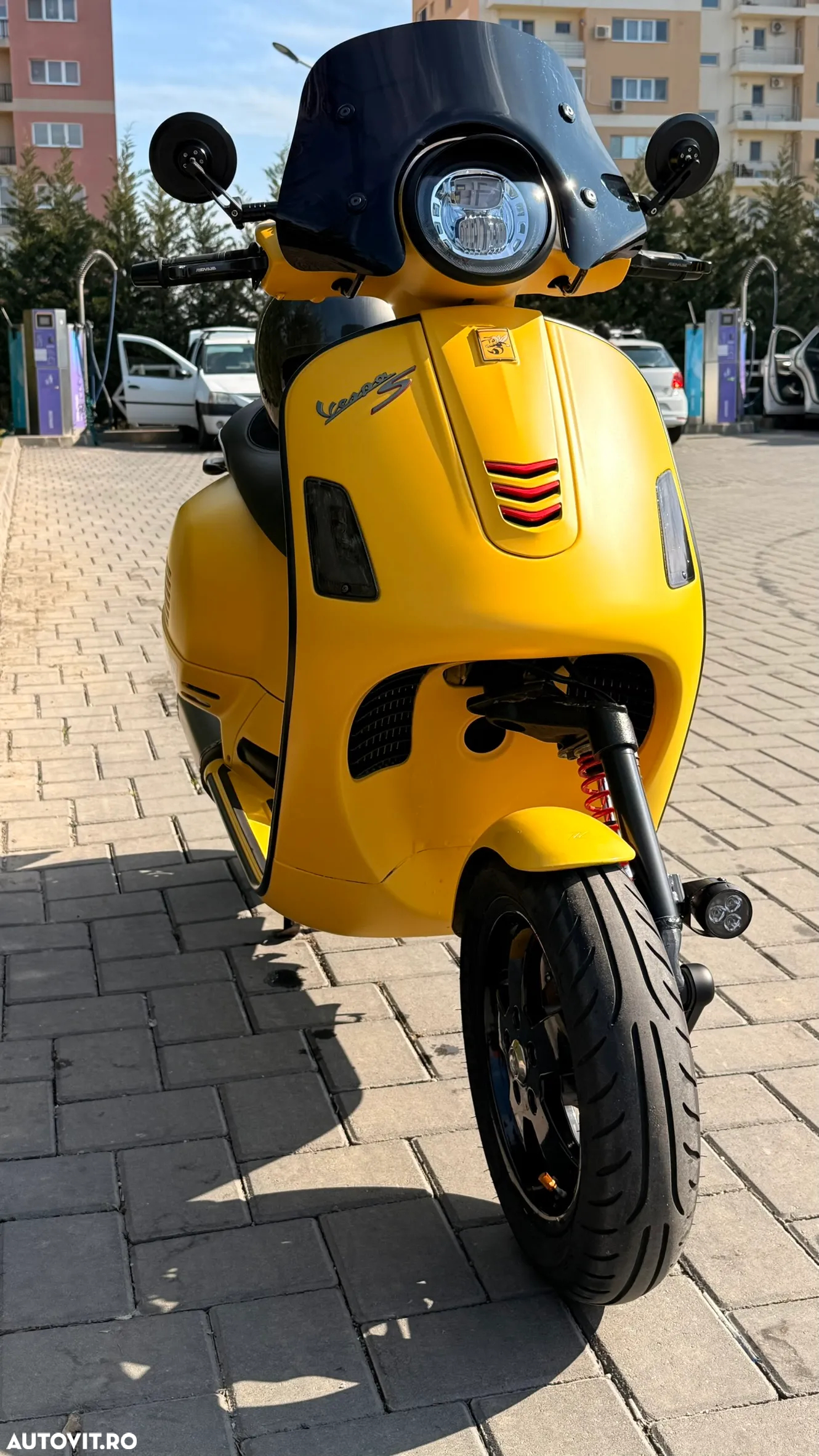 Piaggio Vespa - 4