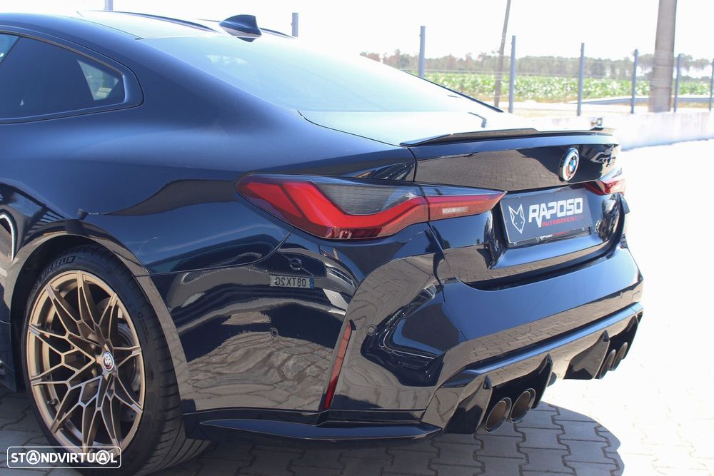 BMW M4 Competition xDrive Pack 50 anos M - 21