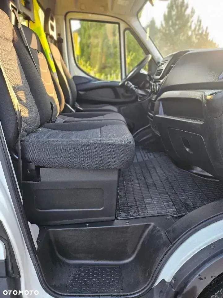 Iveco dayli 35C15 - 10