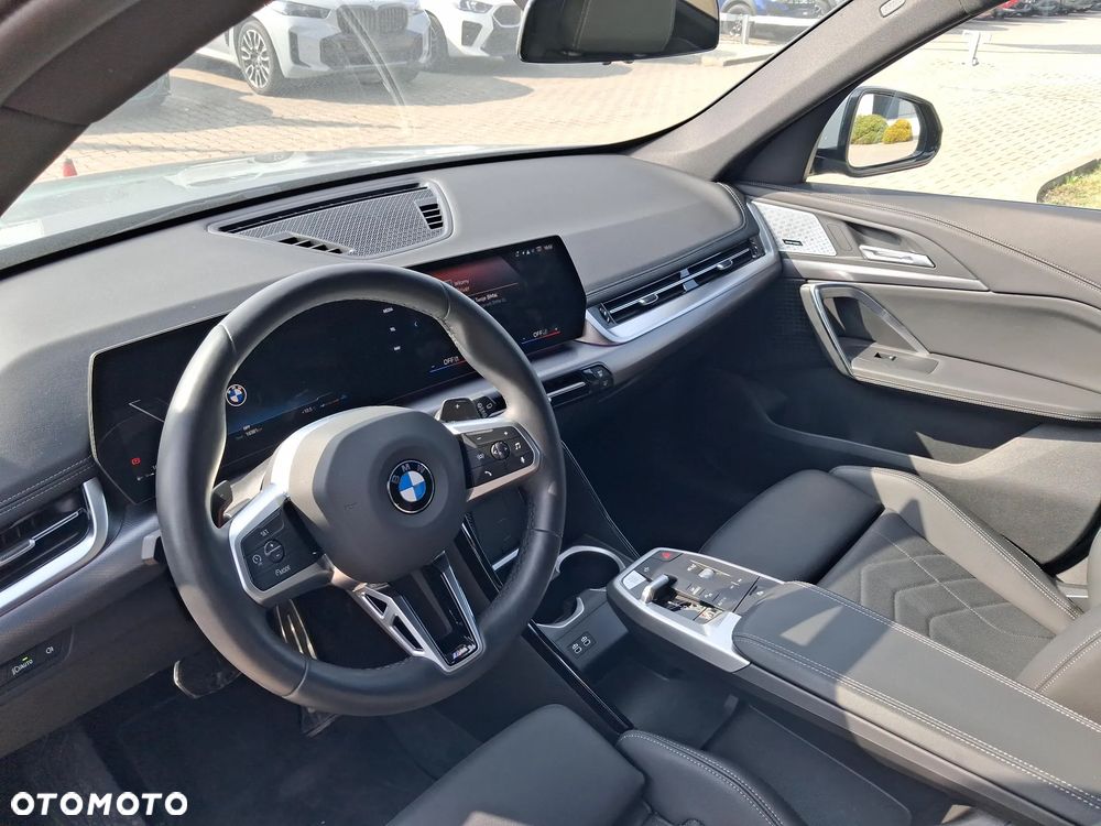 BMW X1 - 10