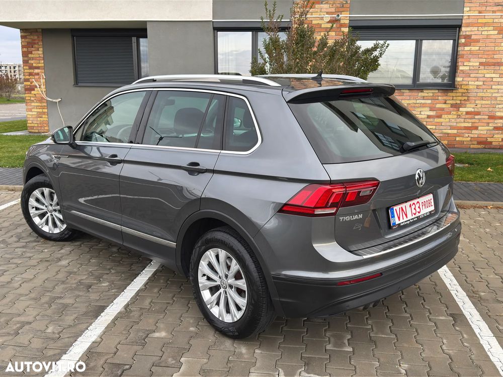 Volkswagen Tiguan - 20